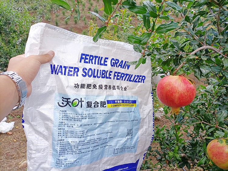 石榴施肥用什么肥料效果好？